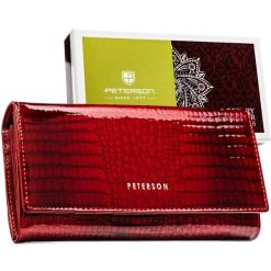 Czerwony portfel damski z lakierowanej skóry naturalnej z systemem RFID Peterson PTN PH24-1-RS. Czerwone portfele damskie bez wzorów, z lakierowanej skóry. Za 93.99 zł.