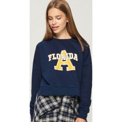 Bluza z koszulowym dołem - Granatowy. Bluzy damskie marki Sinsay. W wyprzedaży za 49.99 zł.
