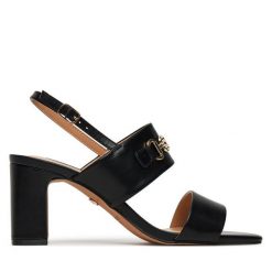 Sandały Nine West. Czarne sandały damskie Nine West, bez wzorów, bez obcasa, na słupku, bez zapięcia. Za 183.99 zł.