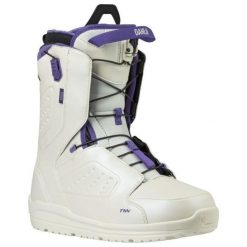 Buty snowboardowe NORTHWAVE Dahlia, białe, damskie. Białe obuwie sportowe damskie Northwave, bez wzorów, snowboardowy. W wyprzedaży za 850.00 zł.