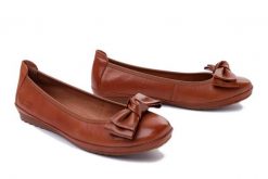 JOSEF SEIBEL 70603 133 240 Josie 03 camel, baleriny damskie. Brązowe baleriny damskie Josef Seibel, bez wzorów, ze skóry, bez obcasa. Za 389.90 zł.