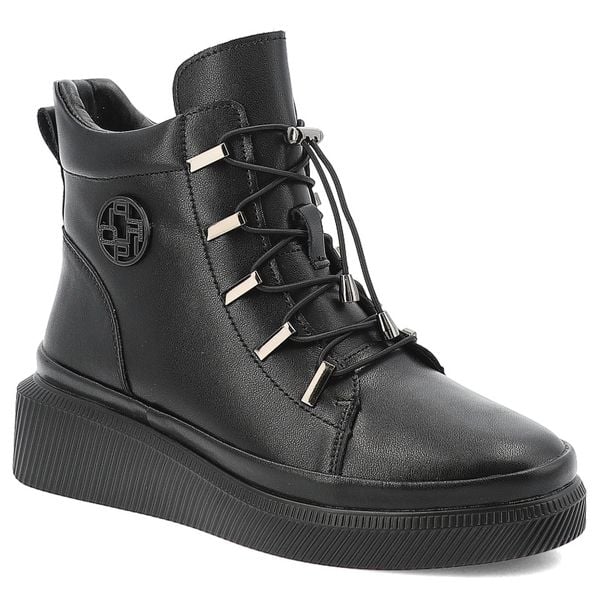 Czarne Botki Filippo Modne Buty Damskie. Czarne kozaki damskie Filippo, z jeansu, bez obcasa. Za 246.99 zł.