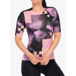 Koszulka rowerowa damska Fox Flexair Ascent SS Pulse. Czerwone koszulki sportowe damskie FOX, bez wzorów, rowerowe. Za 245.99 zł.