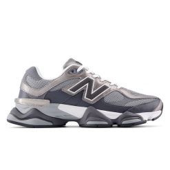 Buty unisex New Balance U906051K – szare. Szare buty sportowe męskie New Balance, bez zapięcia. Za 549.99 zł.