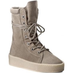 Botki BRONX - 46961-A-09 Light Grey 09. Szare botki damskie Bronx, z gumy, bez obcasa. W wyprzedaży za 279.00 zł.