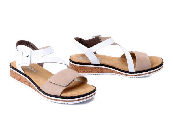 RIEKER V3660-60 beige combination, sandały damskie. Brązowe sandały damskie Rieker, bez wzorów, bez obcasa, bez zapięcia. Za 254.92 zł.