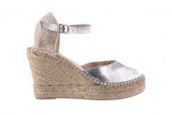 Espadryle Bayla-115 D402500 Laminado Plata, Srebrny, Skóra naturalna, - 39. Szare espadryle damskie Bayla, bez wzorów, z materiału, bez obcasa, na koturnie, bez zapięcia. W wyprzedaży za 62.10 zł.