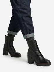 G-Star Raw Trzewiki CEO-WI34-CLEVELAND-04 Czarny. Czarne botki damskie G-Star Raw, ze skóry, retro, bez obcasa, na słupku, bez zapięcia. Za 429.99 zł.