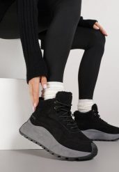 Czarne Sneakersy Śniegowce Vices na Platformie Ozdobione Napisem i Futerkiem Lanite. Czarne śniegowce i trapery damskie Renee, z jeansu. Za 109.99 zł.