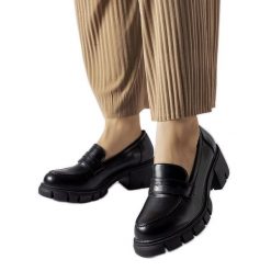 Czarne klasyczne mokasyny na klocku Dina. Czarne mokasyny damskie z jeansu, eleganckie. Za 177.71 zł.