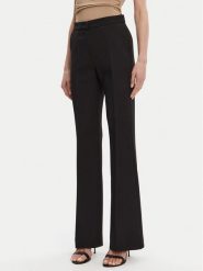 Maryley Spodnie materiałowe 25EB587/43NE Czarny Regular Fit. Czarne spodnie materiałowe damskie Maryley, m, bez wzorów, z materiału. Za 159.99 zł.