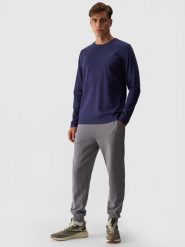 4F Longsleeve regular gładki męski - granatowy S. Niebieskie koszulki sportowe męskie 4f, m, bez wzorów, z bawełny, sportowe, bez kołnierzyka. W wyprzedaży za 49.99 zł.