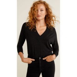 Mango - Sweter. Swetry damskie marki Mango. W wyprzedaży za 69.90 zł.