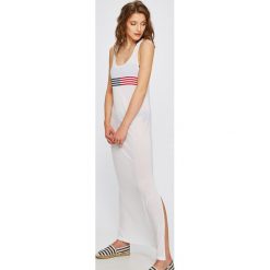 Tommy Hilfiger - Sukienka. Sukienki damskie marki Tommy Hilfiger. W wyprzedaży za 199.90 zł.