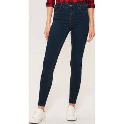 Jeansy skinny - Granatowy. Niebieskie jeansy damskie House. Za 59.99 zł.