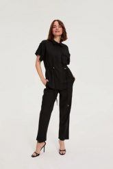 Spodnie z wiskozy i lnu czarne. Czarne spodnie materiałowe damskie MOODO, l, bez wzorów, z bawełny. Za 139.99 zł.