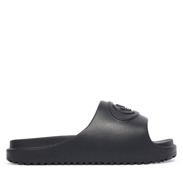 Klapki adidas. Czarne klapki damskie Adidas, bez wzorów, bez obcasa. Za 179.99 zł.
