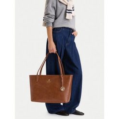 Torebka Beverly Hills Polo Club. Brązowe torebki do ręki damskie Beverly Hills Polo Club, bez wzorów, bez dodatków. Za 219.99 zł.