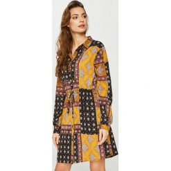 Answear - Sukienka Orient Express. Sukienki damskie marki ANSWEAR. W wyprzedaży za 59.90 zł.