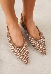 Brązowe Baleriny Slingback z Plecionki ze Szpiczastym Noskiem Eupheleta. Brązowe baleriny damskie Renee, bez wzorów, boho, bez obcasa. Za 99.99 zł.