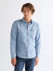 MĘSKA KOSZULA WRANGLER 1 PKT SHIRT ASHLEY BLUE 112378488. Niebieskie koszule męskie Wrangler, l, bez wzorów, bez kołnierzyka, bez ramiączek. Za 139.99 zł.