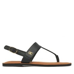 Sandały Tommy Hilfiger. Czarne sandały damskie Tommy Hilfiger, bez wzorów, bez obcasa, na płaskiej podeszwie, bez zapięcia. Za 239.99 zł.