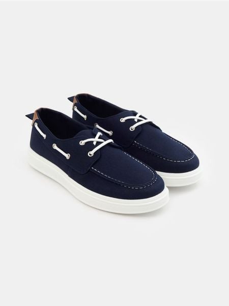 Mokasyny - granatowy. Niebieskie mokasyny męskie Sinsay. Za 69.99 zł.
