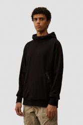 C.P. COMPANY Czarna męska bluza z kapturem Sweat Hooded, Rozmiar L. Czarne bluzy męskie C.P. Company, l, bez wzorów, z bawełny, z kapturem. W wyprzedaży za 826.99 zł.