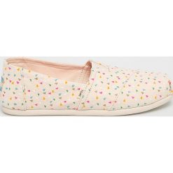 Toms - Espadryle Classic. Brązowe espadryle damskie Toms, bez wzorów, z gumy, z okrągłym noskiem, bez obcasa, bez zapięcia. W wyprzedaży za 129.90 zł.