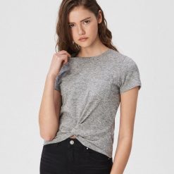 T-shirt z ozdobnym węzłem - Szary. T-shirty damskie marki Sinsay. Za 29.99 zł.