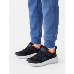 Sneakersy Skechers. Czarne trampki i tenisówki chłopięce Skechers, bez wzorów, bez zapięcia. Za 159.99 zł.