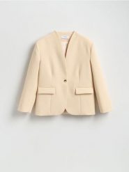 Jednorzędowa marynarka - kremowy. Białe żakiety damskie Reserved, l, bez wzorów, z tkaniny. Za 259.99 zł.