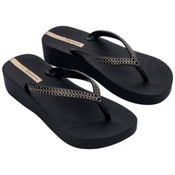 Buty klapki japonki damskie Ipanema Mesh XI Plat Fem. Czarne klapki damskie Ipanema, bez wzorów, z meshu, bez obcasa. Za 129.00 zł.