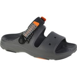 Sandały Crocs Classic All-Terrain Sandal M 207711-0DA szare. Szare sandały męskie z gumy, bez zapięcia. W wyprzedaży za 273.73 zł.