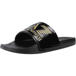 Sandały EMPORIO ARMANI SCARPE BEACHWEAR Czarny. Czarne klapki damskie EA7, bez wzorów, z syntetyku, bez obcasa, bez zapięcia. W wyprzedaży za 190.70 zł.