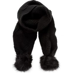 Szal GUESS - Not Coordinated Wool AW6800 WOL03 BLA. Szaliki i chusty damskie marki Guess. W wyprzedaży za 179.00 zł.