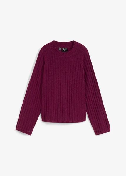 Krótszy sweter w prążek. Fioletowe swetry damskie bonprix, bez wzorów, klasyczne, bez kołnierzyka, bez ramiączek, krótkie, bez kaptura. Za 129.99 zł.