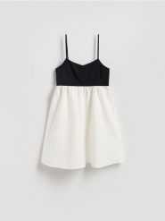 Sukienka mini z lnem - złamana biel. Sukienki damskie Reserved, l, bez wzorów, z bawełny, bez kołnierzyka, bez ramiączek, mini, rozkloszowane. Za 139.99 zł.