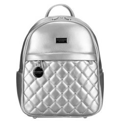 Błyszczący srebrny plecak damski zdobiony pikowaniem i nitami eko skóra Peterson. Szare plecaki damskie Peterson, z aplikacjami, ze skóry. Za 139.99 zł.