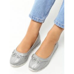 Szare Balerinki Jetti. Szare baleriny damskie Born2be, ze skóry. Za 49.99 zł.