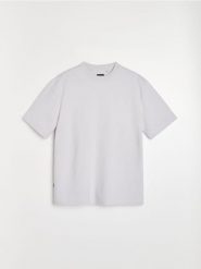 Bluza z krótkim rękawem z wiskozą - kremowy. Białe bluzy męskie Sinsay, l, bez wzorów, z wiskozy, bez kaptura. Za 39.99 zł.