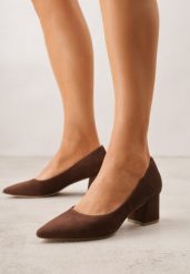 Brązowe Czółenka Vices na Słupku z Wkładką ze Skóry Naturalnej Rieris. Brązowe czółenka damskie Renee, bez wzorów, z jeansu, klasyczne, ze szpiczastym noskiem, bez obcasa, na obcasie, bez zapięcia. Za 99.99 zł.