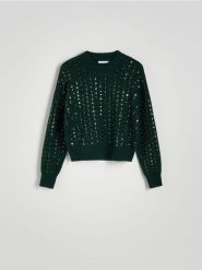 Sweter z ozdobną aplikacją - ciemnozielony. Zielone swetry damskie Reserved, l, z aplikacjami, z dzianiny, bez kołnierzyka, bez ramiączek, bez kaptura. W wyprzedaży za 49.99 zł.