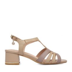 Sandały Lasocki. Brązowe sandały damskie Lasocki, bez wzorów, bez obcasa, na słupku, bez zapięcia. Za 199.99 zł.