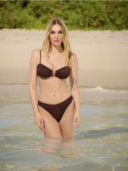 Góra od bikini - brązowy. Brązowe bikini damskie Sinsay, l, bez wzorów. W wyprzedaży za 14.99 zł.