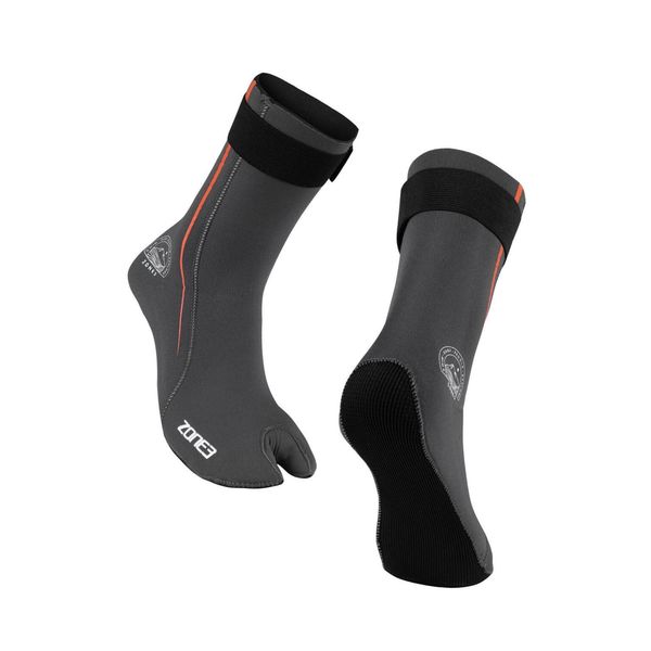 Skarpety neoprenowe ZONE3 Active Flex Swim 3 mm. Czarne skarpety damskie ZONE3, bez wzorów, z neoprenu. Za 159.99 zł.