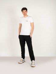 Iceberg T-shirt | ICE1UTS02 | Mężczyzna | Biały. Białe t-shirty męskie Iceberg, m, bez wzorów, z bawełny, bez kołnierzyka. W wyprzedaży za 119.00 zł.