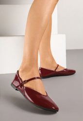 Bordowe Balerinki Vices z Paskiem z Klamerką Zdobione Przeszyciem Desilita. Czerwone baleriny damskie Born2be, z aplikacjami, z jeansu, eleganckie, bez obcasa, na obcasie. Za 54.99 zł.