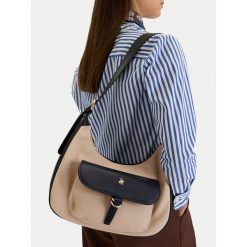 Torebka Beverly Hills Polo Club. Czarne torebki do ręki damskie Beverly Hills Polo Club, bez wzorów, klasyczne, bez dodatków. Za 229.99 zł.