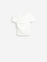 Bluzka na jedno ramię - biały. Białe bluzki damskie Reserved, l, bez wzorów, z dzianiny, bez kołnierzyka, bez ramiączek. Za 59.99 zł.